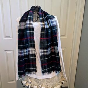 Plaid scarf